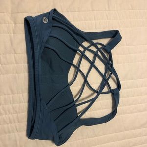 lululemon sports bra